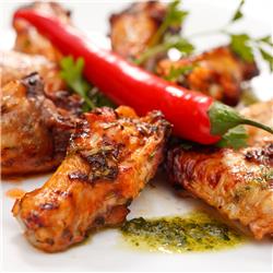 Spicy Organic Chicken Wings Marianted